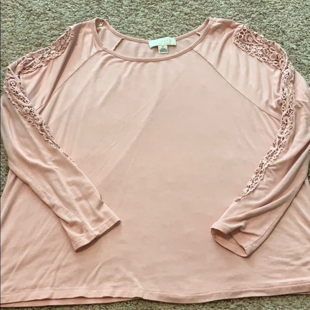 Forever 21 Plus Size light pink long sleeve top.